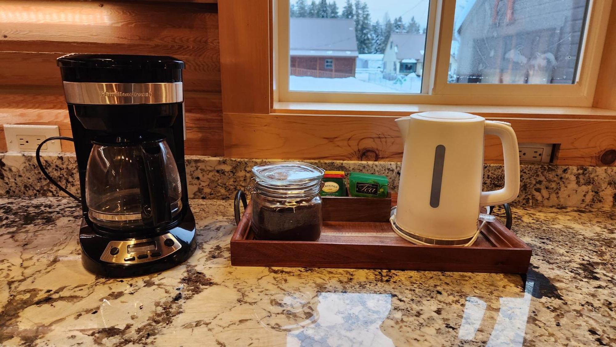 Beargrass Lodging & Rv Resort Hungry Horse Extérieur photo