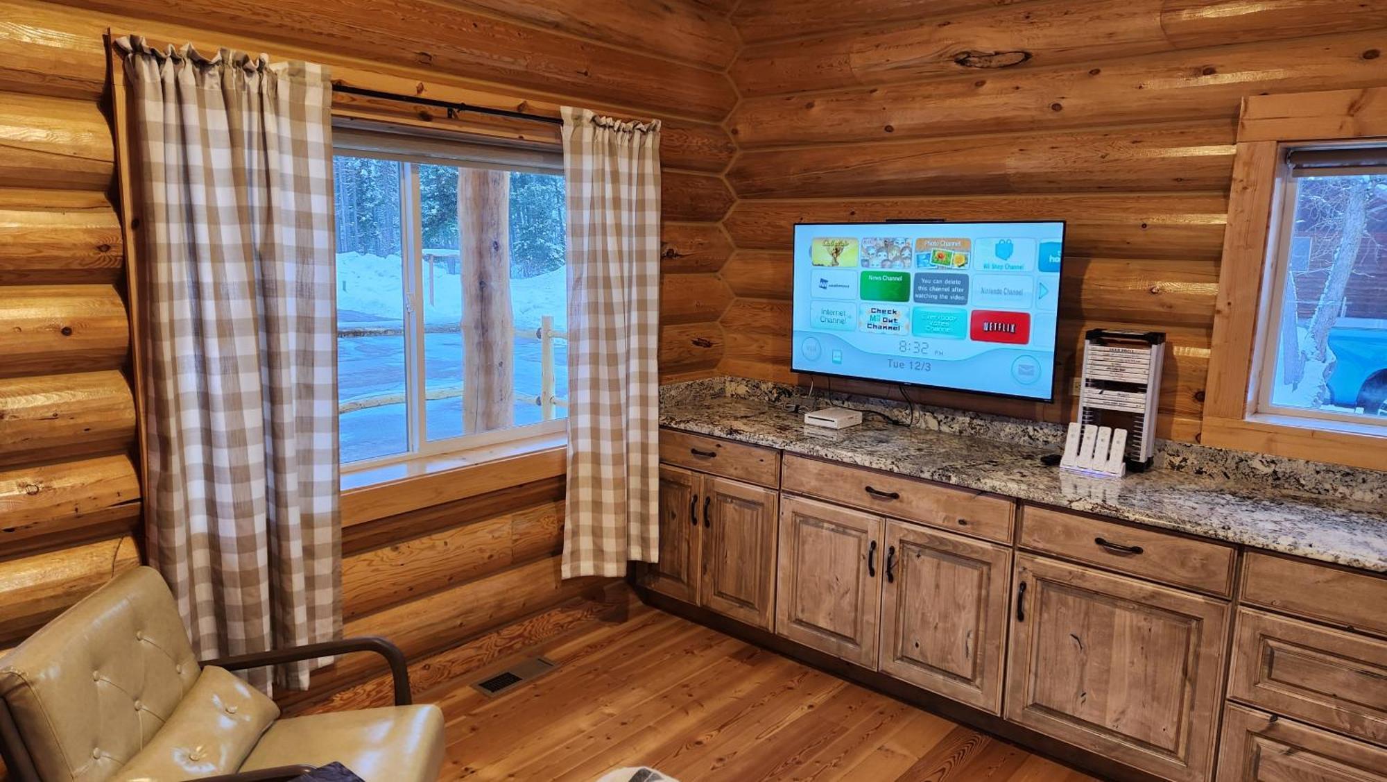 Beargrass Lodging & Rv Resort Hungry Horse Extérieur photo