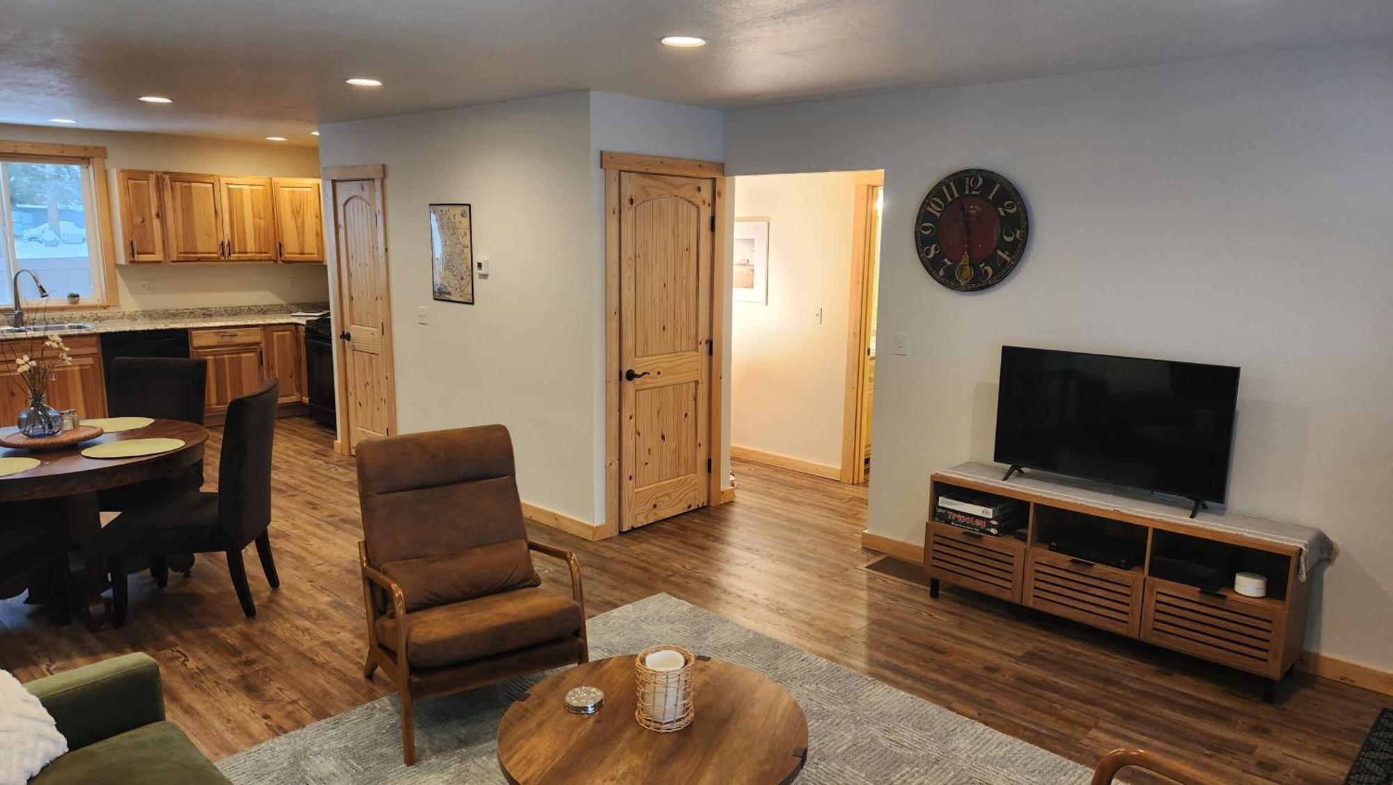 Beargrass Lodging & Rv Resort Hungry Horse Extérieur photo